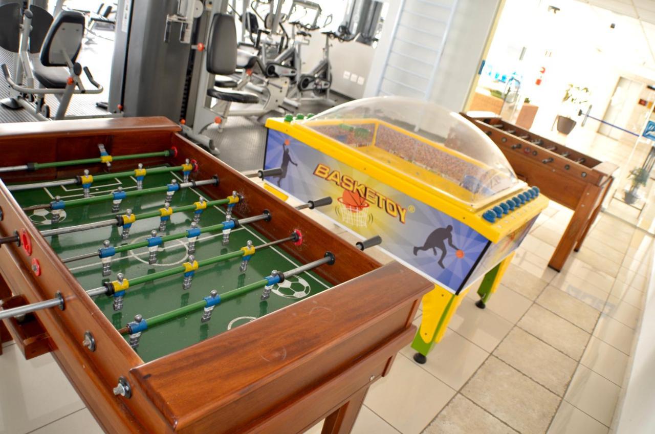 Constantino Hotel E Eventos Жуис-ди-Фора Экстерьер фото A table football table